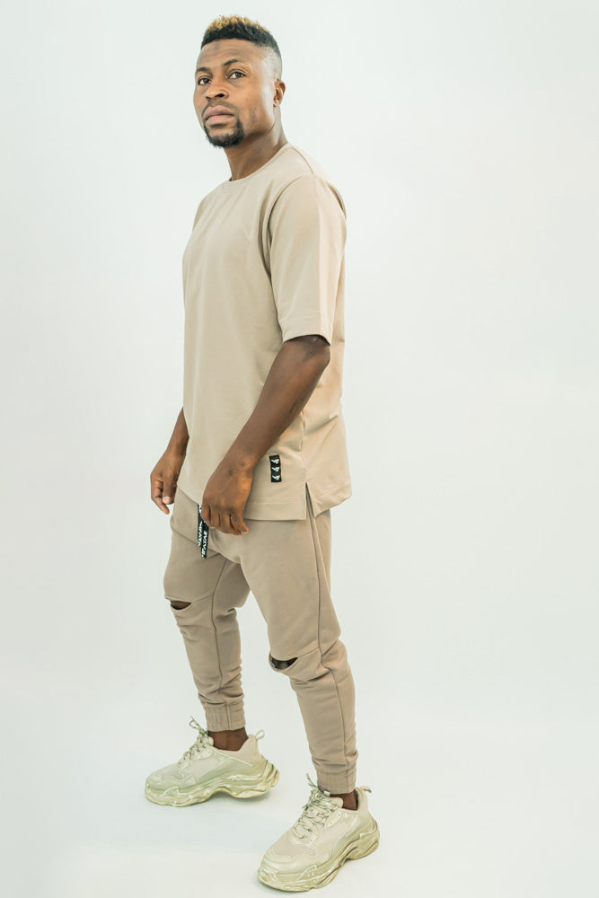 Cappuccino t-shirt with bold seam