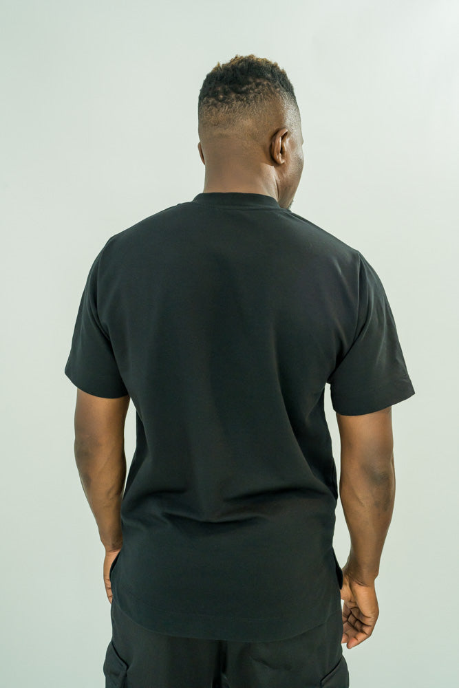 Black t-shirt with front print