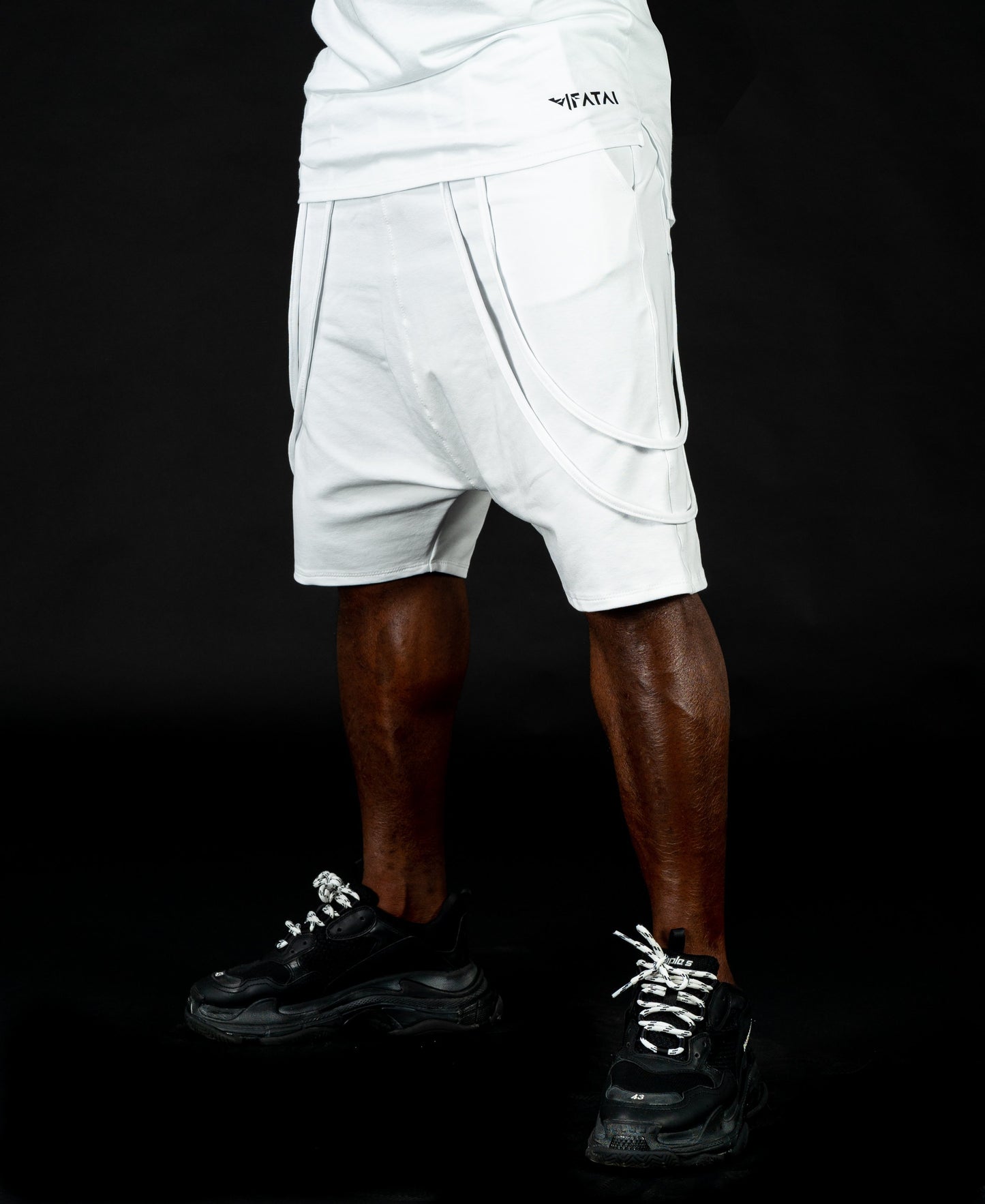 Short white trousers with double white design - Fatai Style