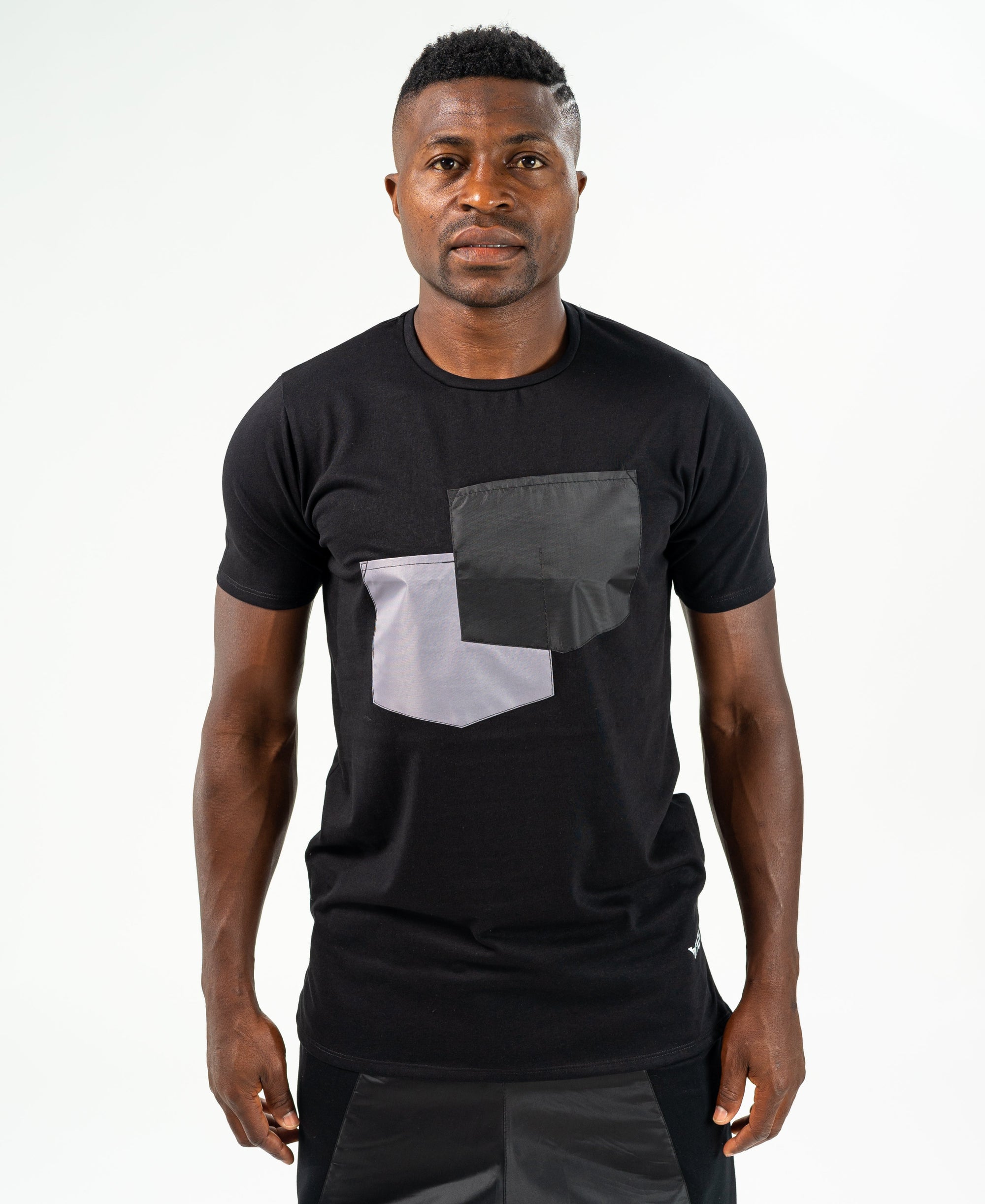 Black t-shirt with black and grey pockets - Fatai Style