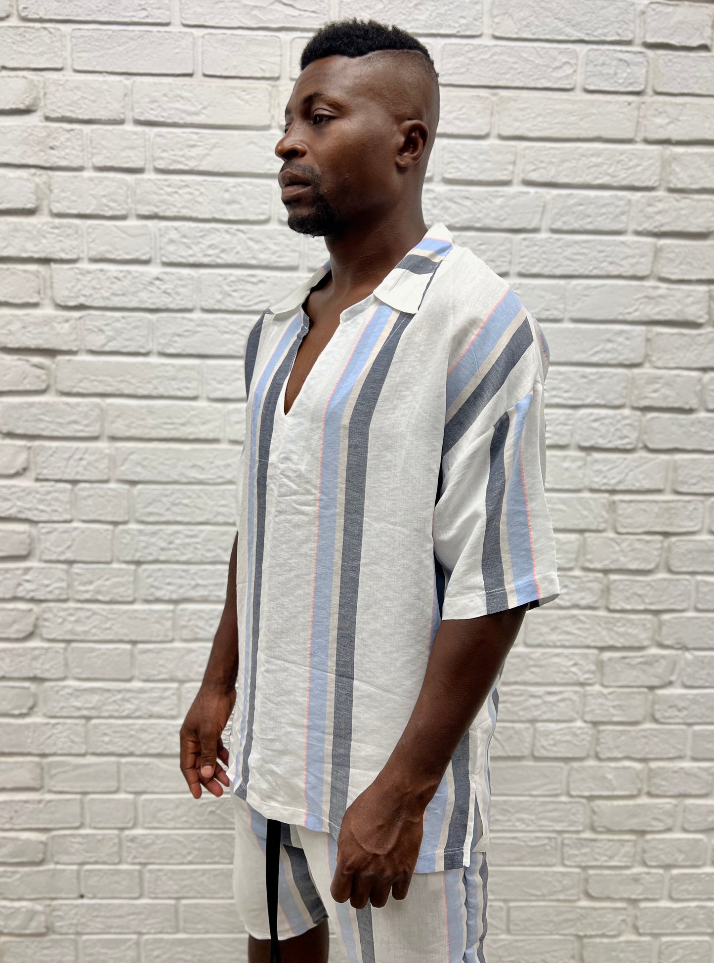 Tricou in culori de vara