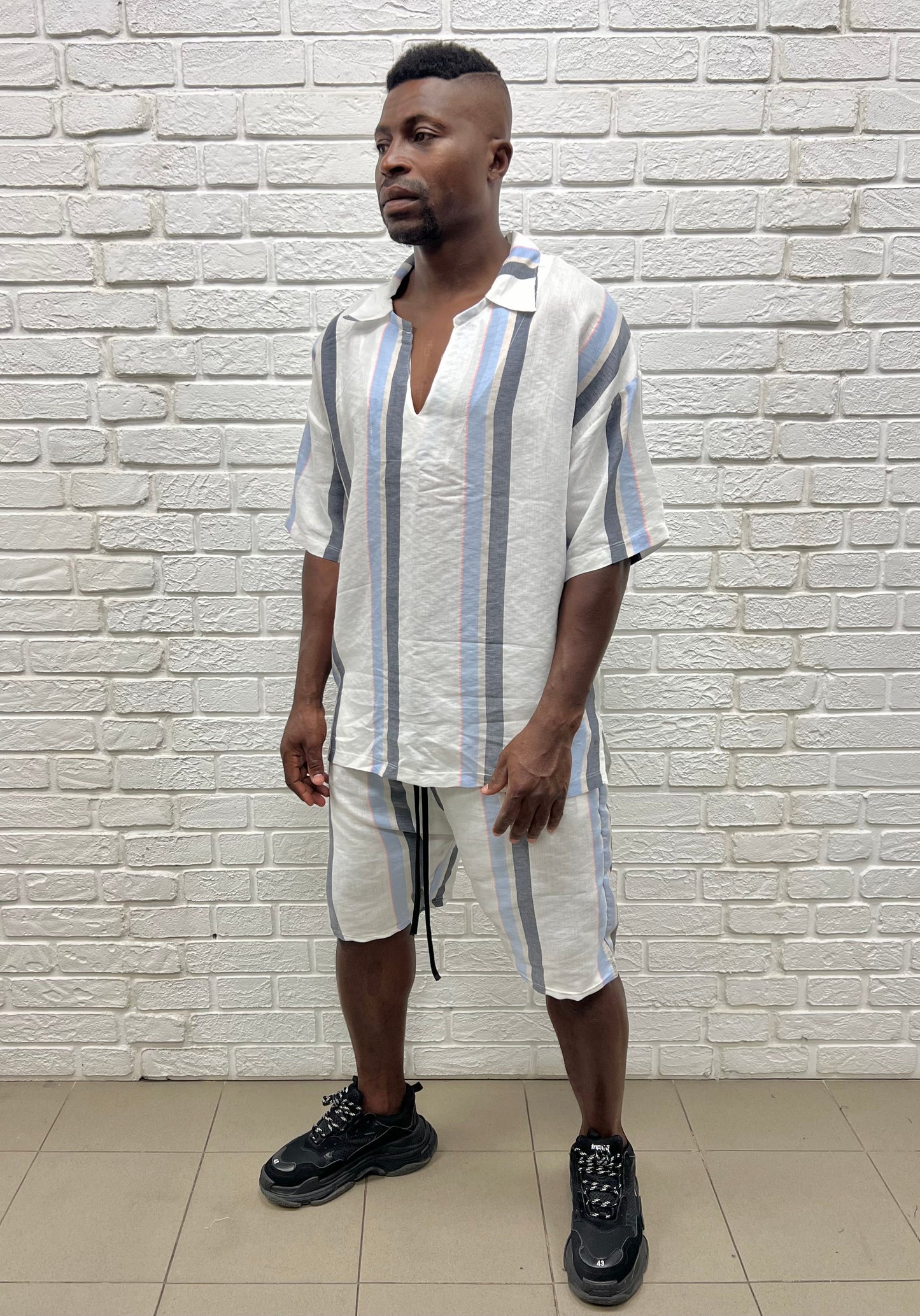 Tricou in culori de vara