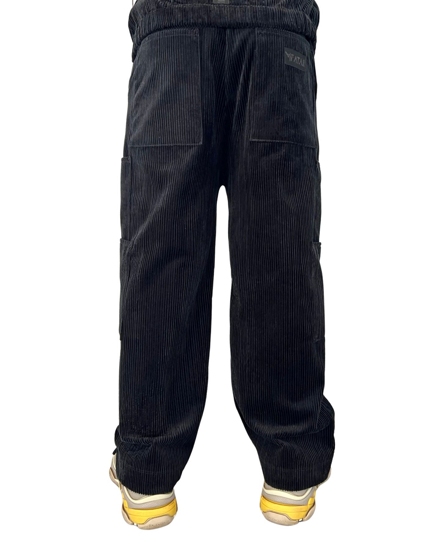 Pantaloni negru raiat
