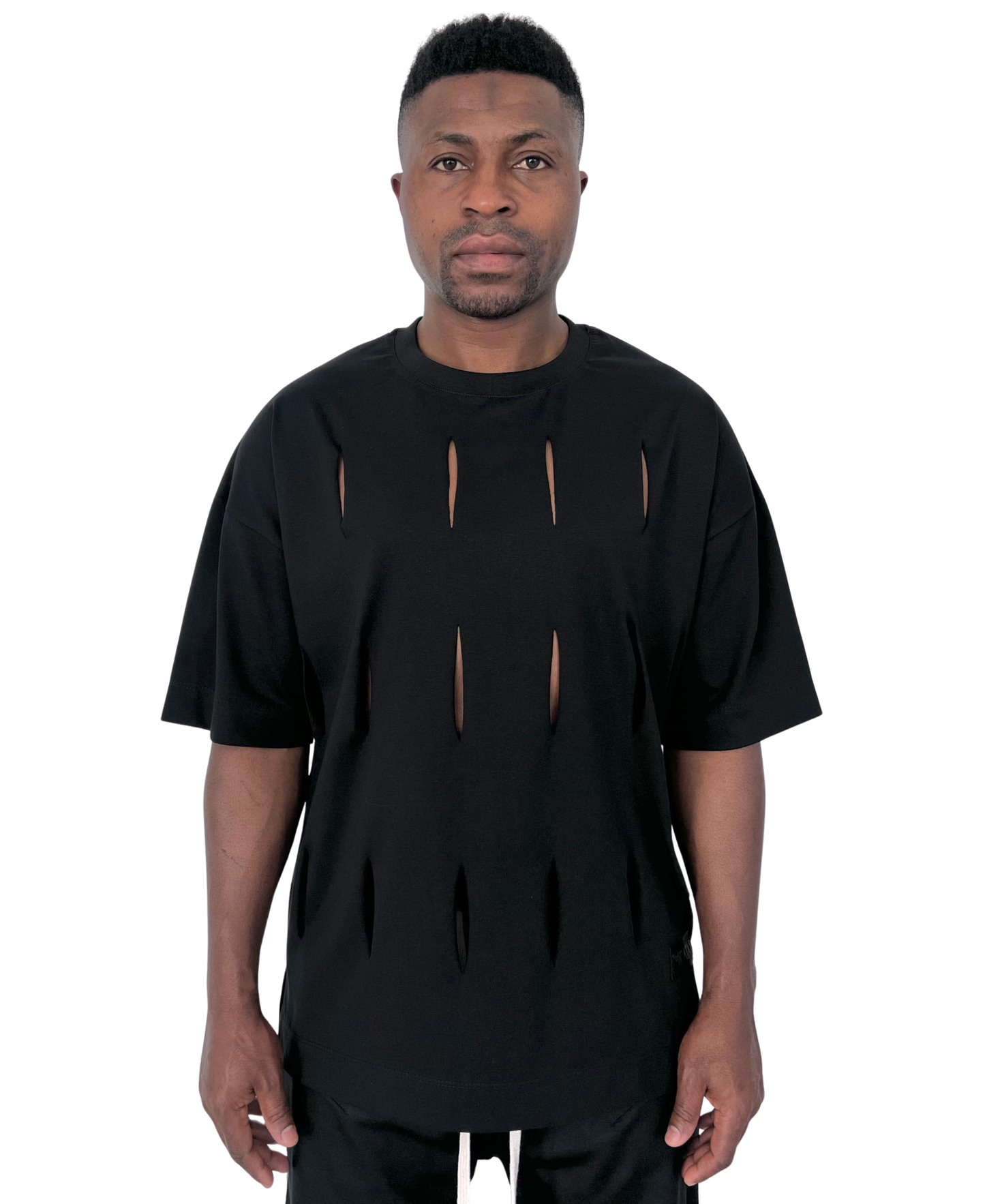 Tricou negru cu taieturi