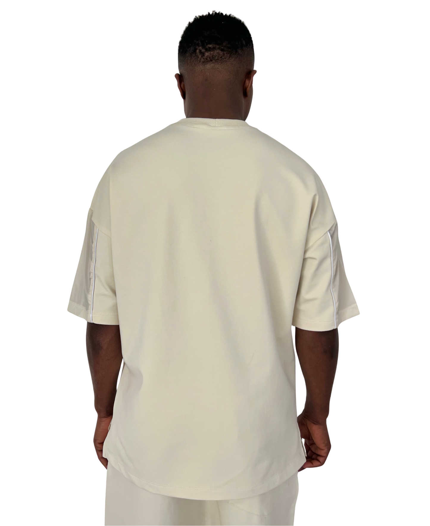 Tricou off-white (crem) cu detalii din fas si vipusca alba