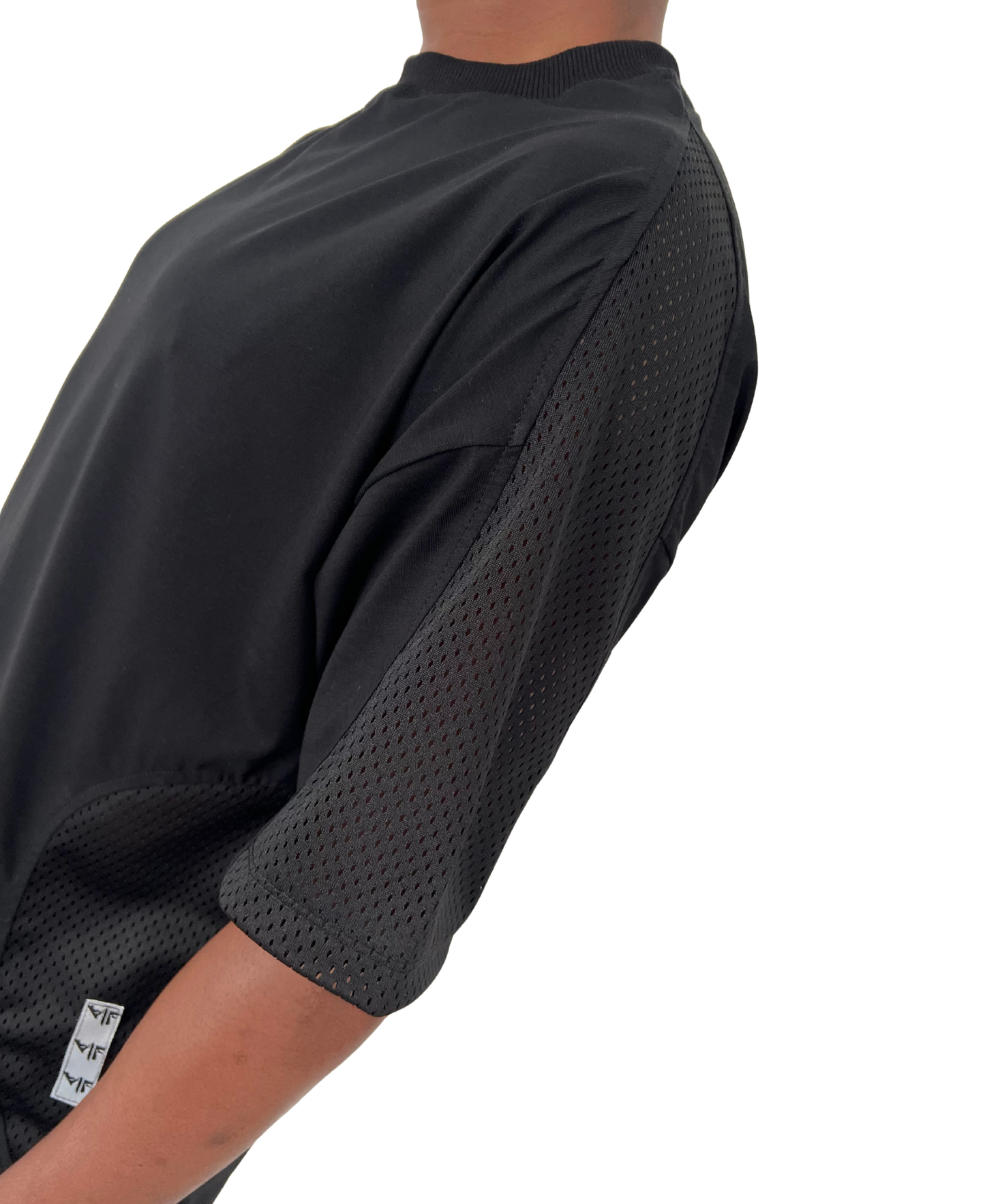 Tricou negru cu detalii din plasa