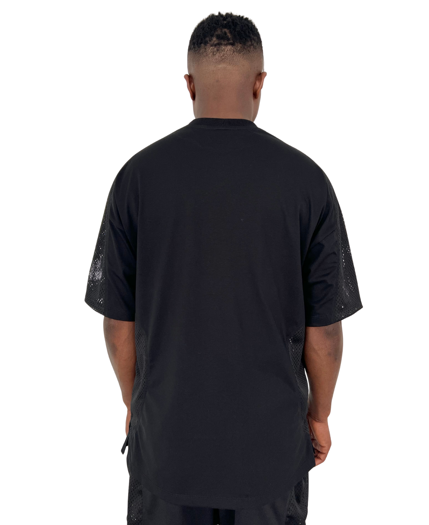 Tricou negru cu detalii din plasa