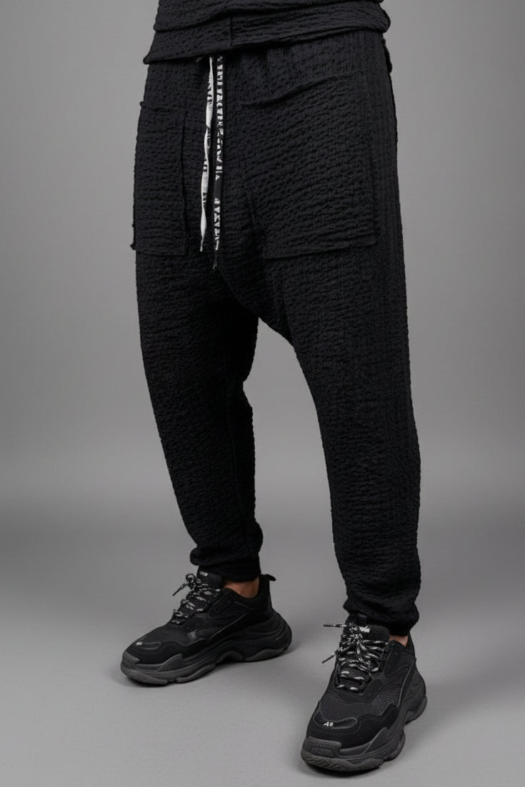 Black Trousers in Lightweight Flowing Fabric