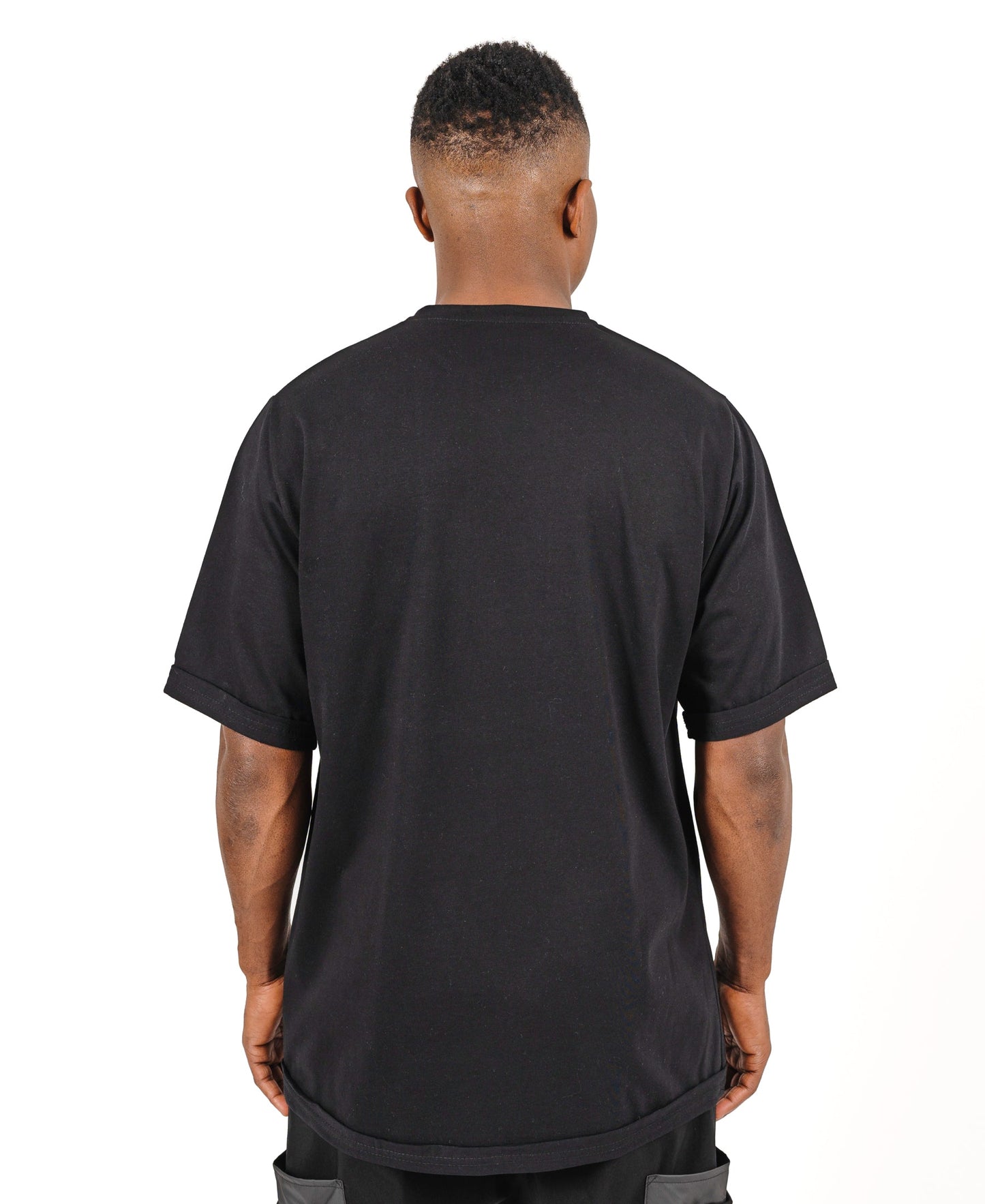 Tricou negru oversize cu design albastru