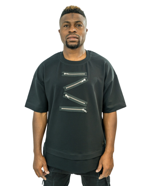Tricou negru cu design din fermoare si extensie