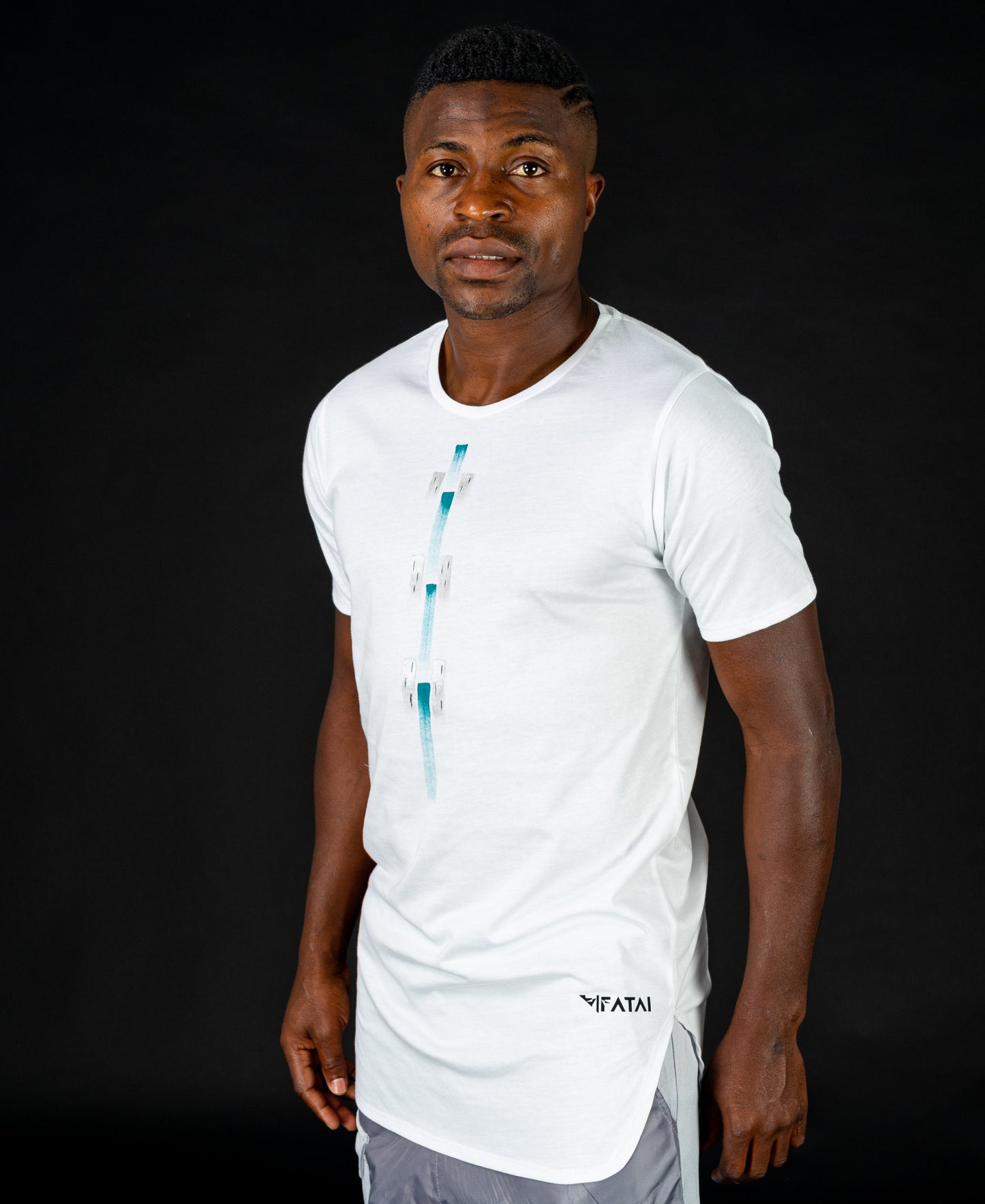 White t-shirt painted with blue and silver - Fatai Style