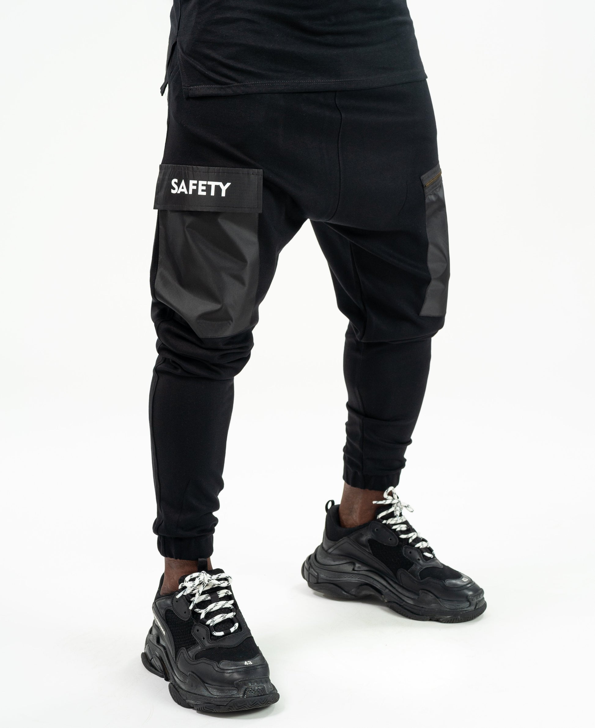 Black trousers with safety message - Fatai Style