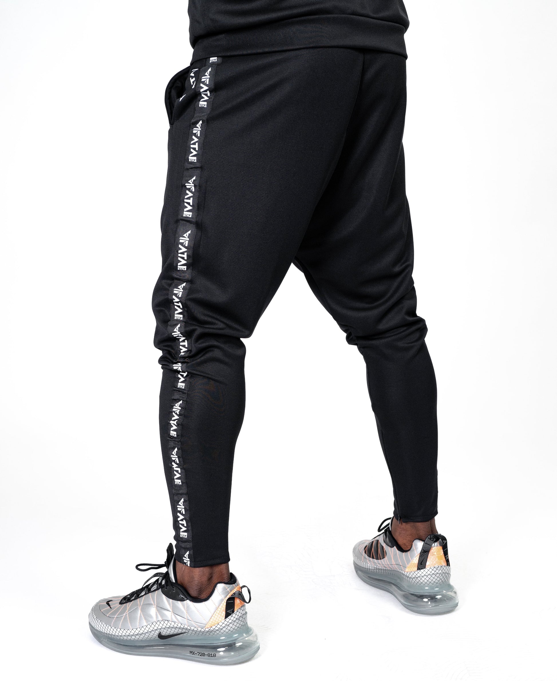 Black trousers with F-sign - Fatai Style