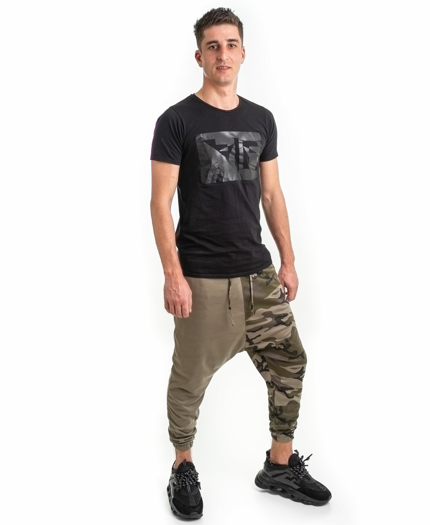 Pantaloni in combinatie verde/camo
