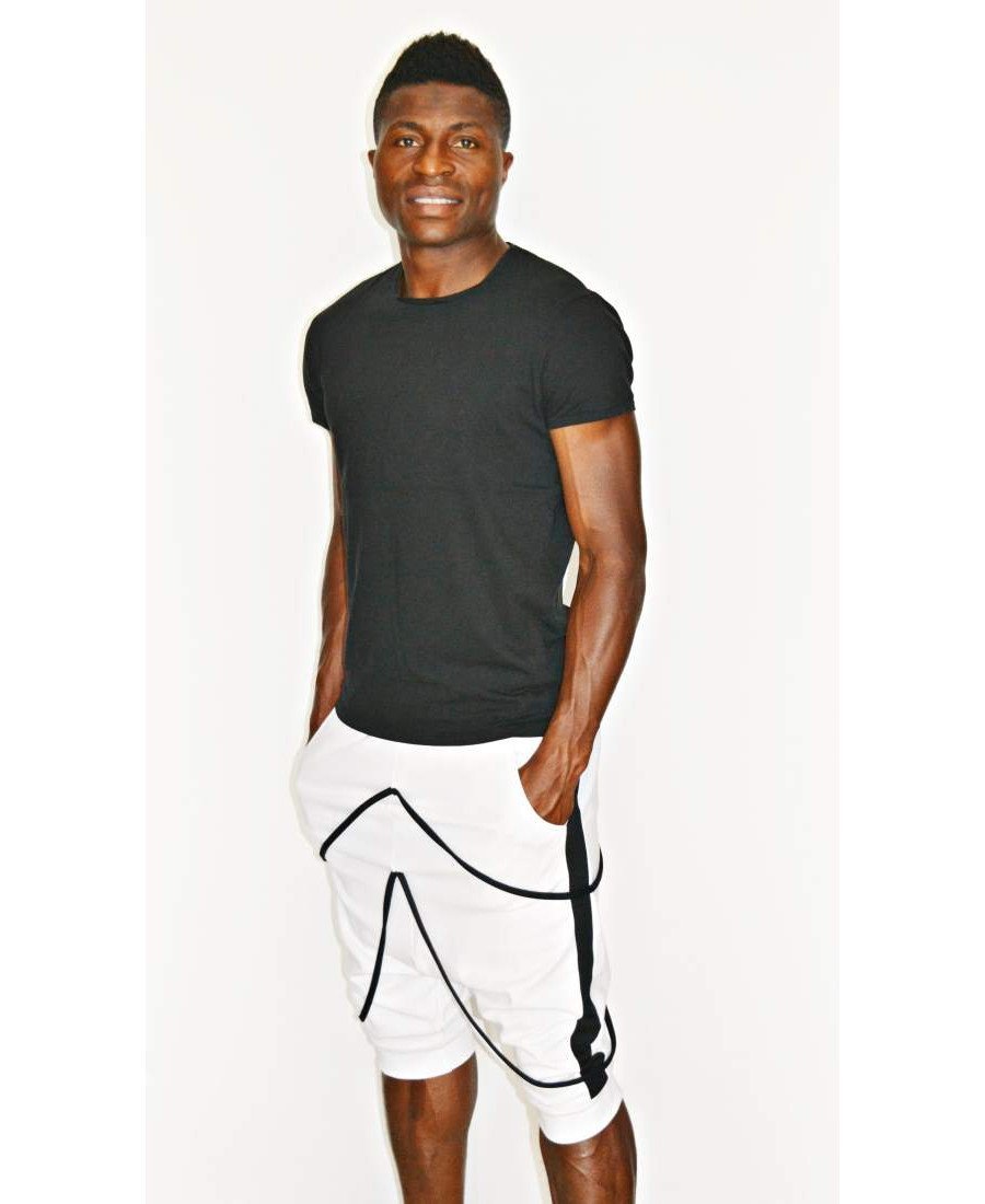 White short trousers with black desgn - Fatai Style