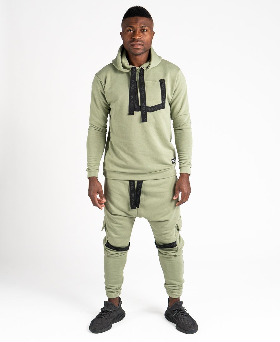 Green tracksuit with black design and side pockets - Fatai Style