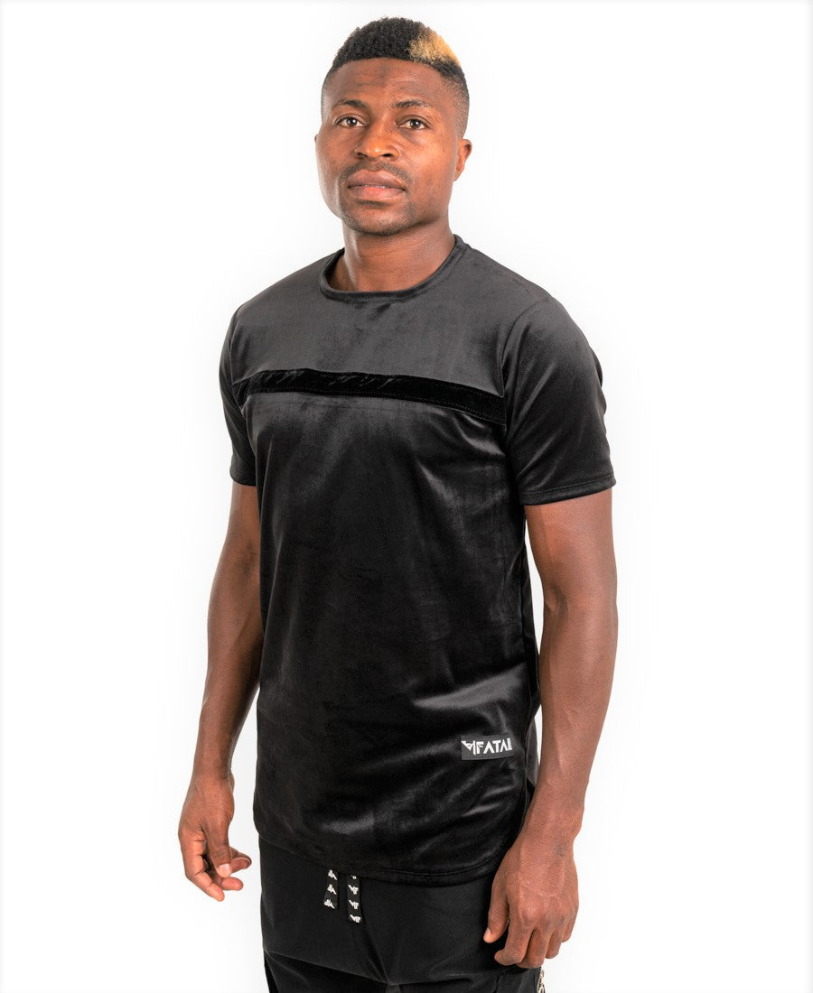 Tricou negru de catifea