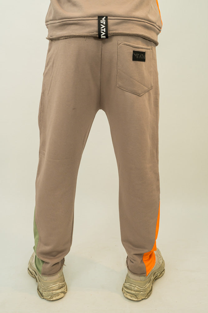 Pantaloni cappuccino cu detaliu portocaliu si verde menta