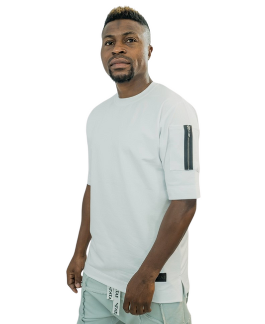 White t-shirt with zip on the hand