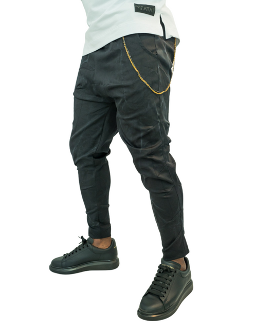 Blugi elasteci cu lant detasabil si detalii pe picior (negru in degrade)