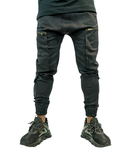 Blugi elasteci cu detalii pe fata (negru in degrade)