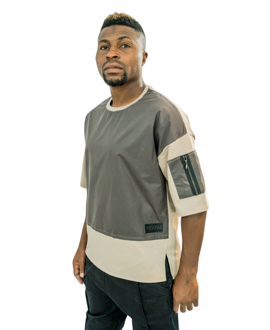 Cappuccino t-shirt with different materials and zip on the hand