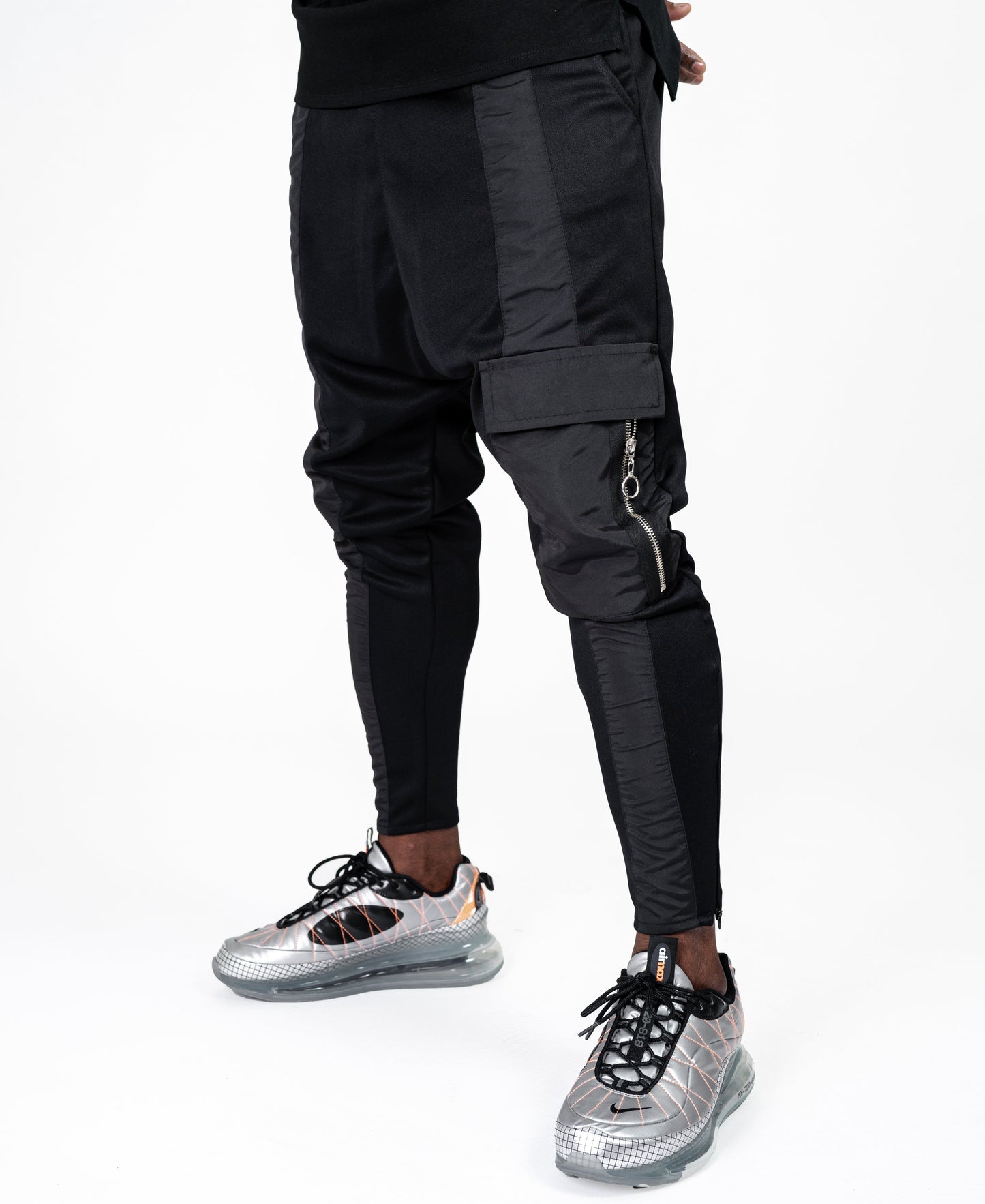 Black trousers with straight black line and one pocket - Fatai Style